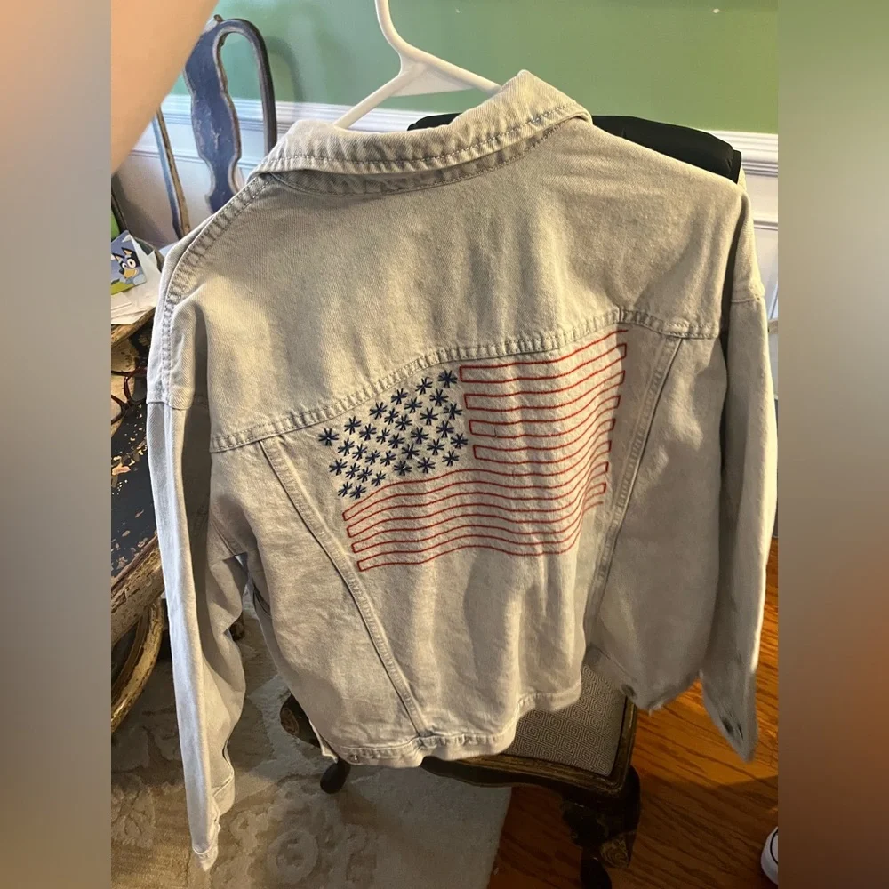 Jean jacket USA American Flag EUC XL Old Navy - Picture 2 of 2